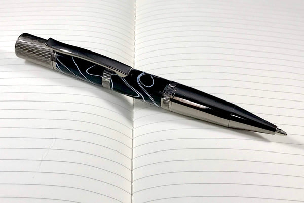 The Regatta Pen in Black Drifting White
